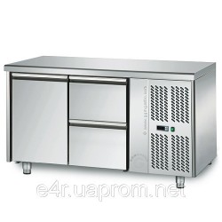 Холодильный стол 1,36 м x 0,7 м - с 1 дверью и 2 ящиками 1/2